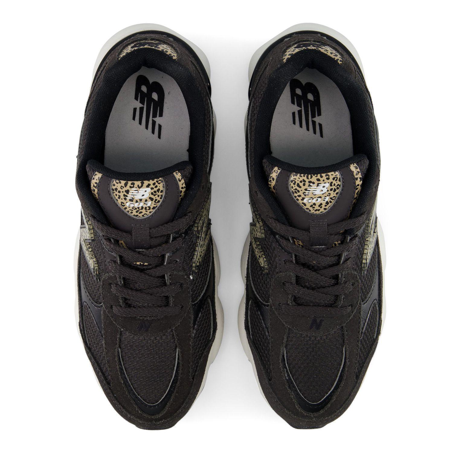 Zapatillas Urbanas Mujer New Balance 603 Negra Print-2