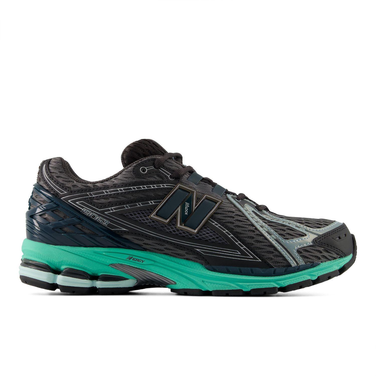 Zapatillas Urbanas Unisex New Balance 1906 F Negras/Verde-0