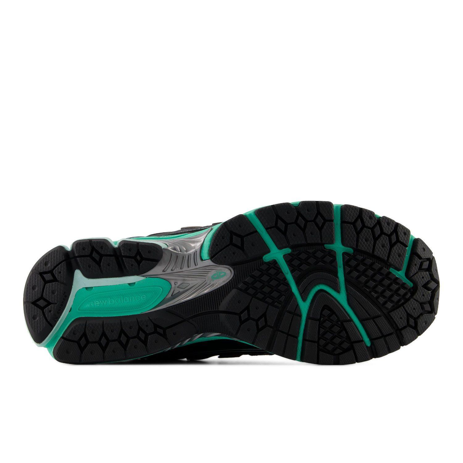 Zapatillas Urbanas Unisex New Balance 1906 F Negras/Verde-3