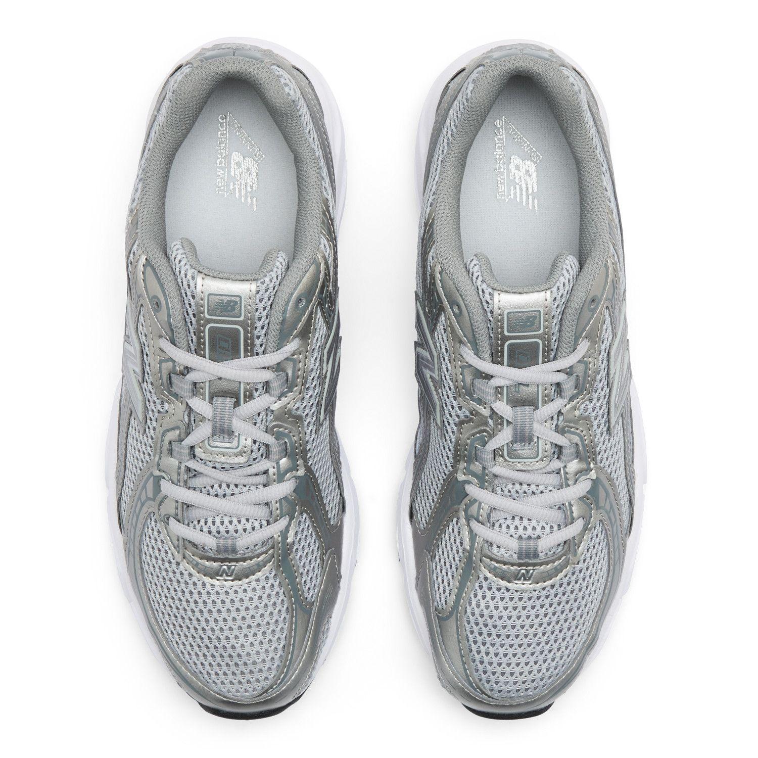 Zapatillas Urbanas Unisex New Balance 740 Gris-2