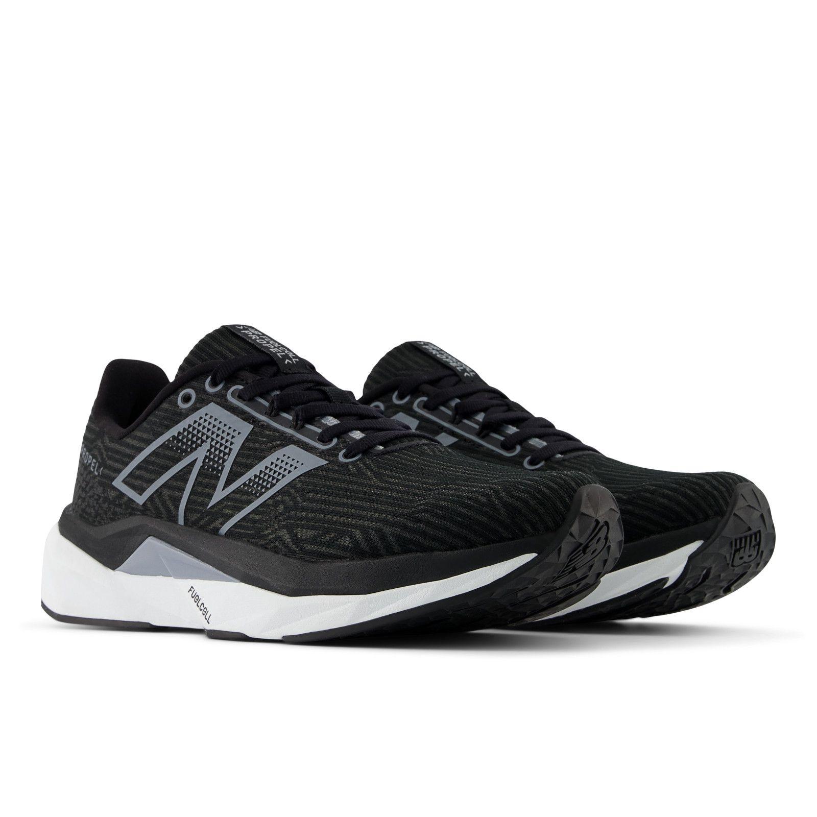 Zapatillas Running Mujer New Balance Propel V5 Negra-3