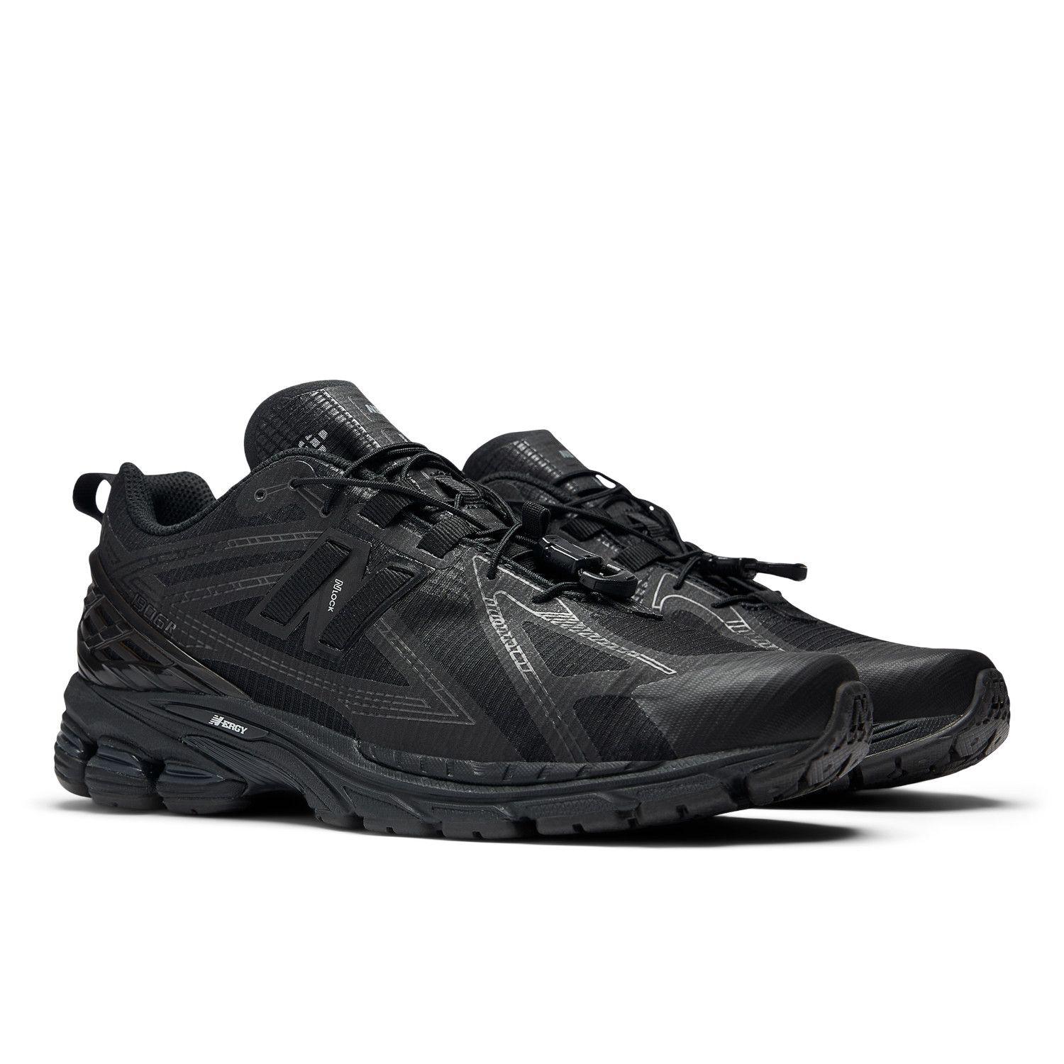 Zapatillas Urbanas Hombre New Balance 1906 R Negra-3