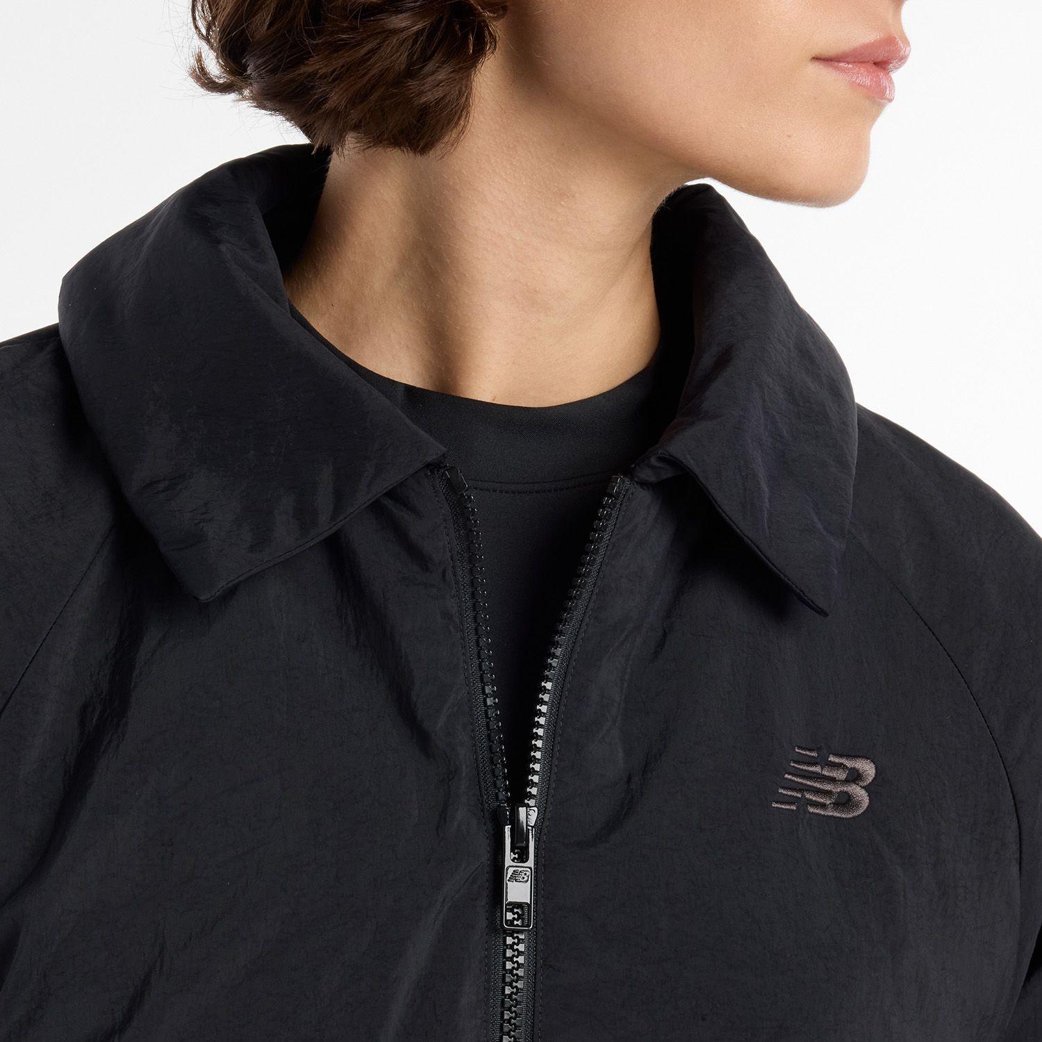 Chaqueta Lifestyle Mujer New Balance Woven Bomber Negra-5