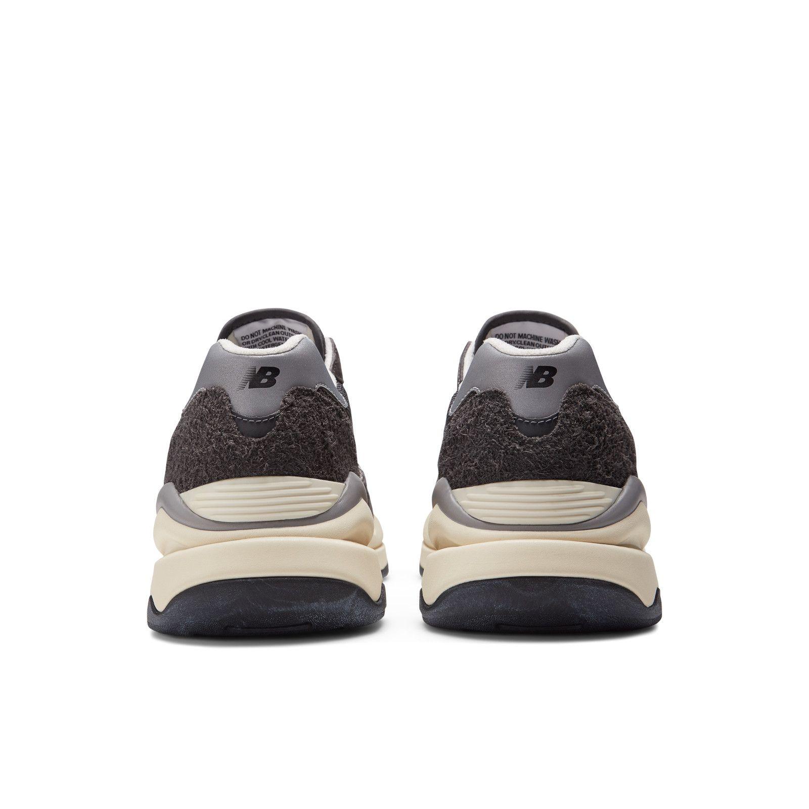 Zapatillas Urbanas Hombre New Balance 5740 Gris Oscuro-4