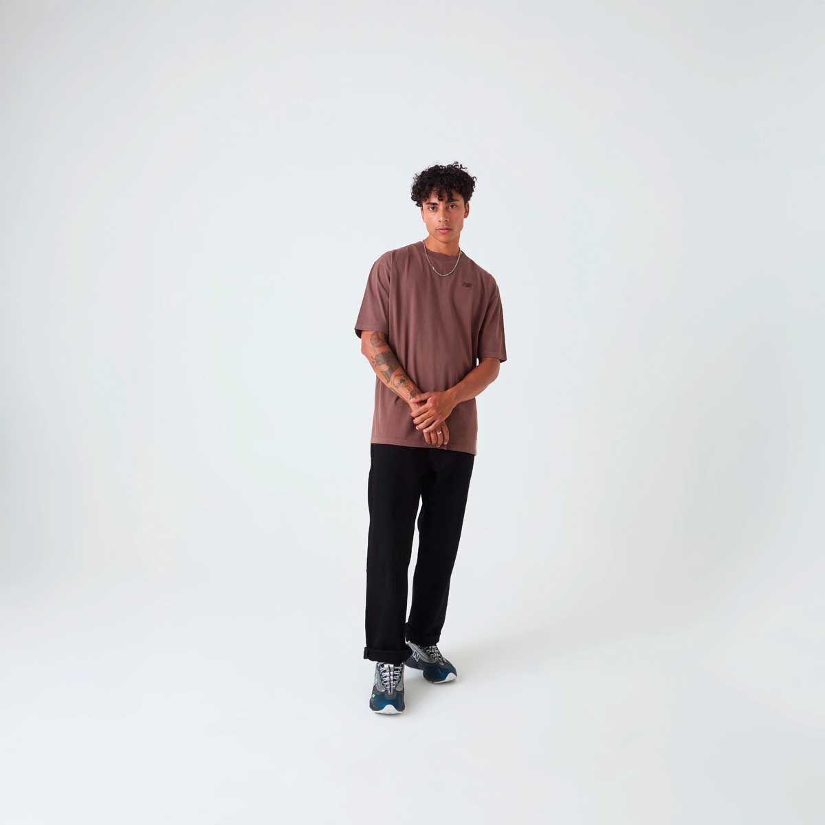 Polera Lifestyle Hombre New Balance Athletics Cotton Café-5