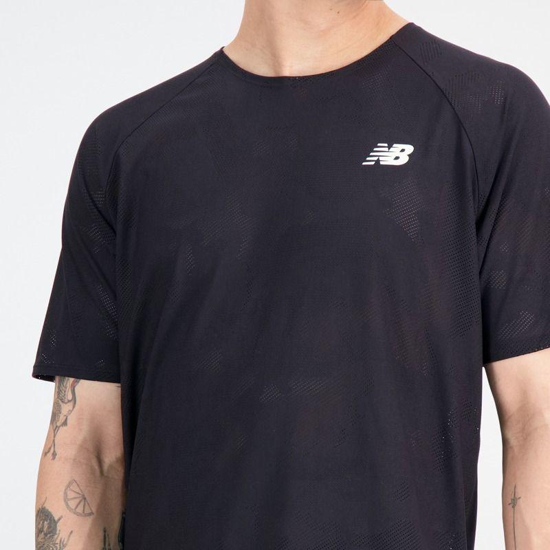 Polera Running Hombre New Balance Q Speed ​​Jacquard Negra-3