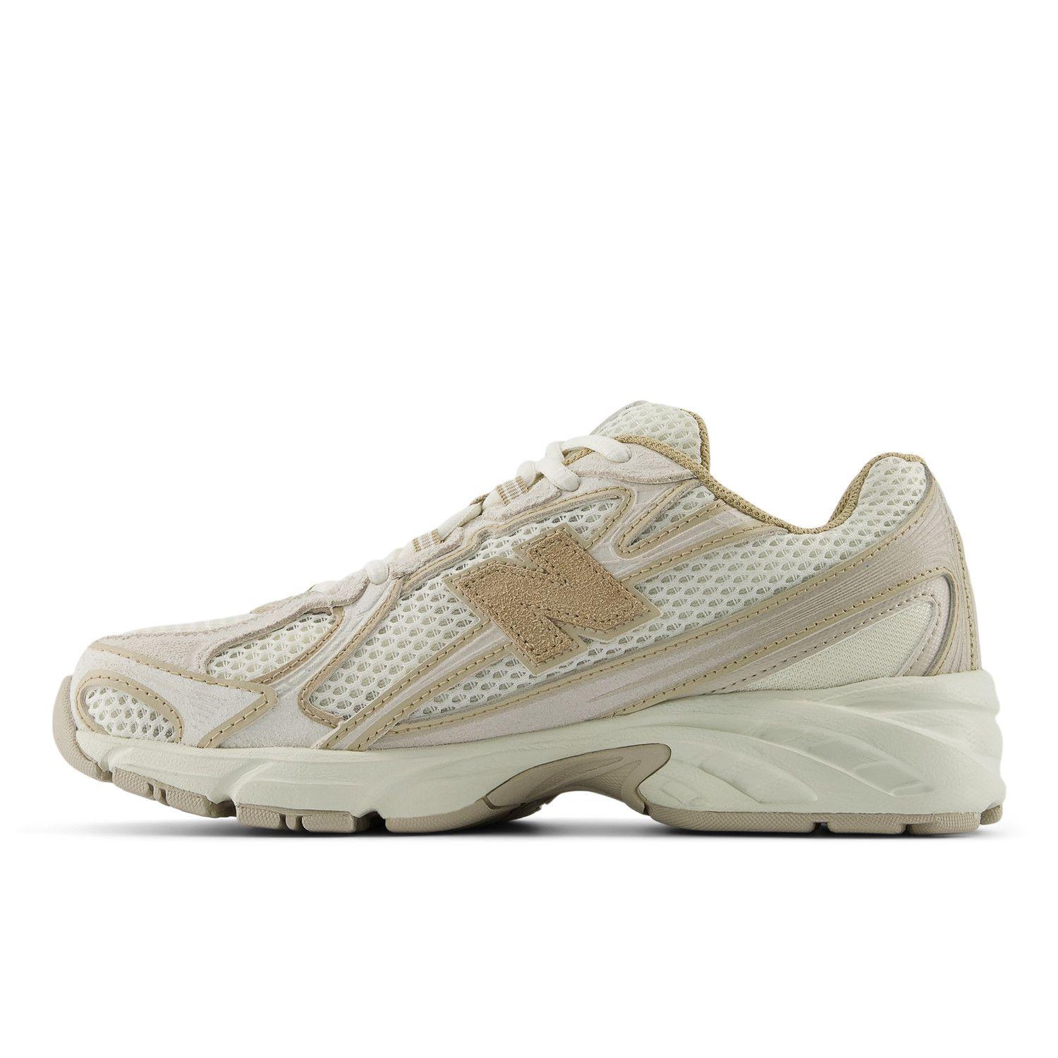 Zapatillas Urbanas Unisex New Balance 740 Café/Blanca-1