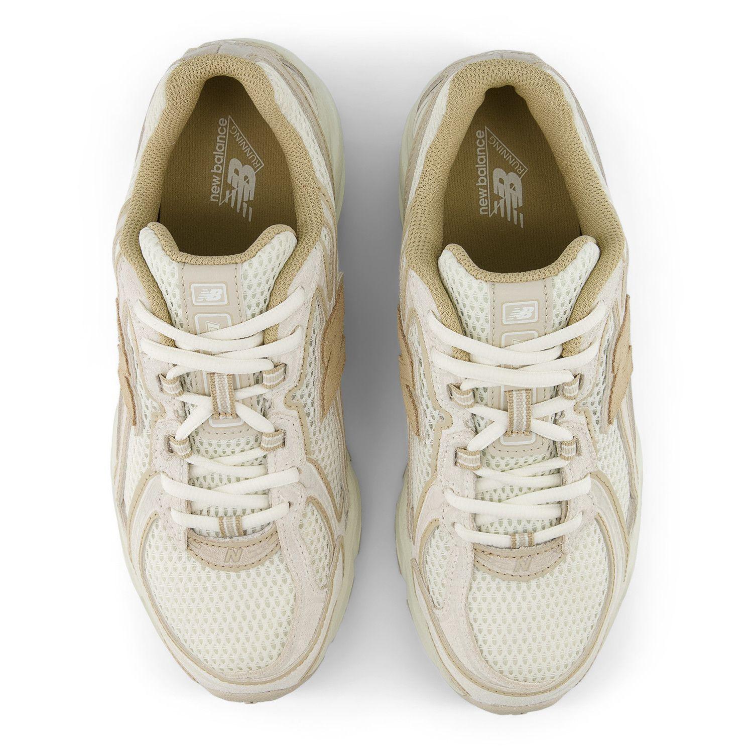 Zapatillas Urbanas Unisex New Balance 740 Café/Blanca-2