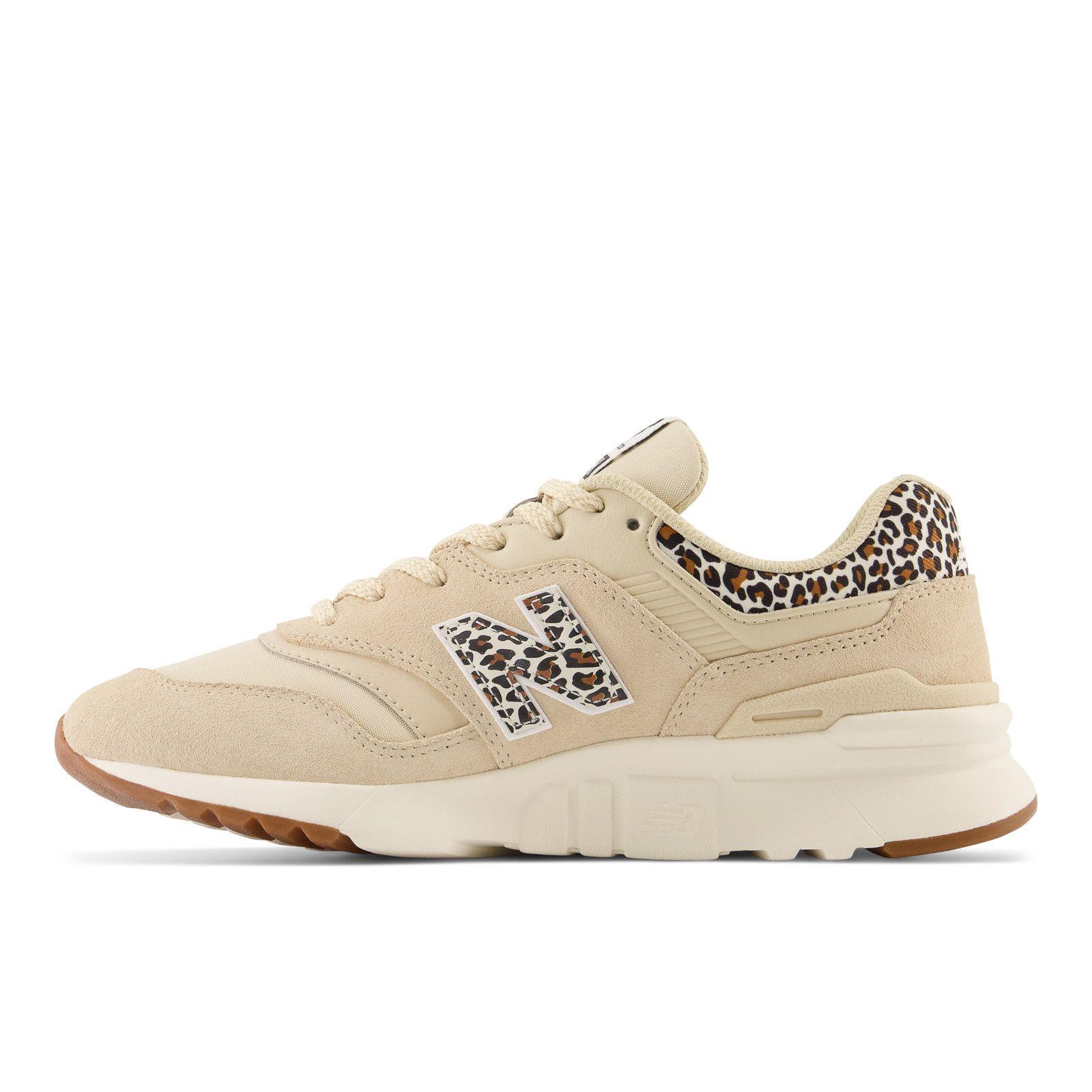 Zapatillas Urbanas Mujer New Balance 997 Beige-1