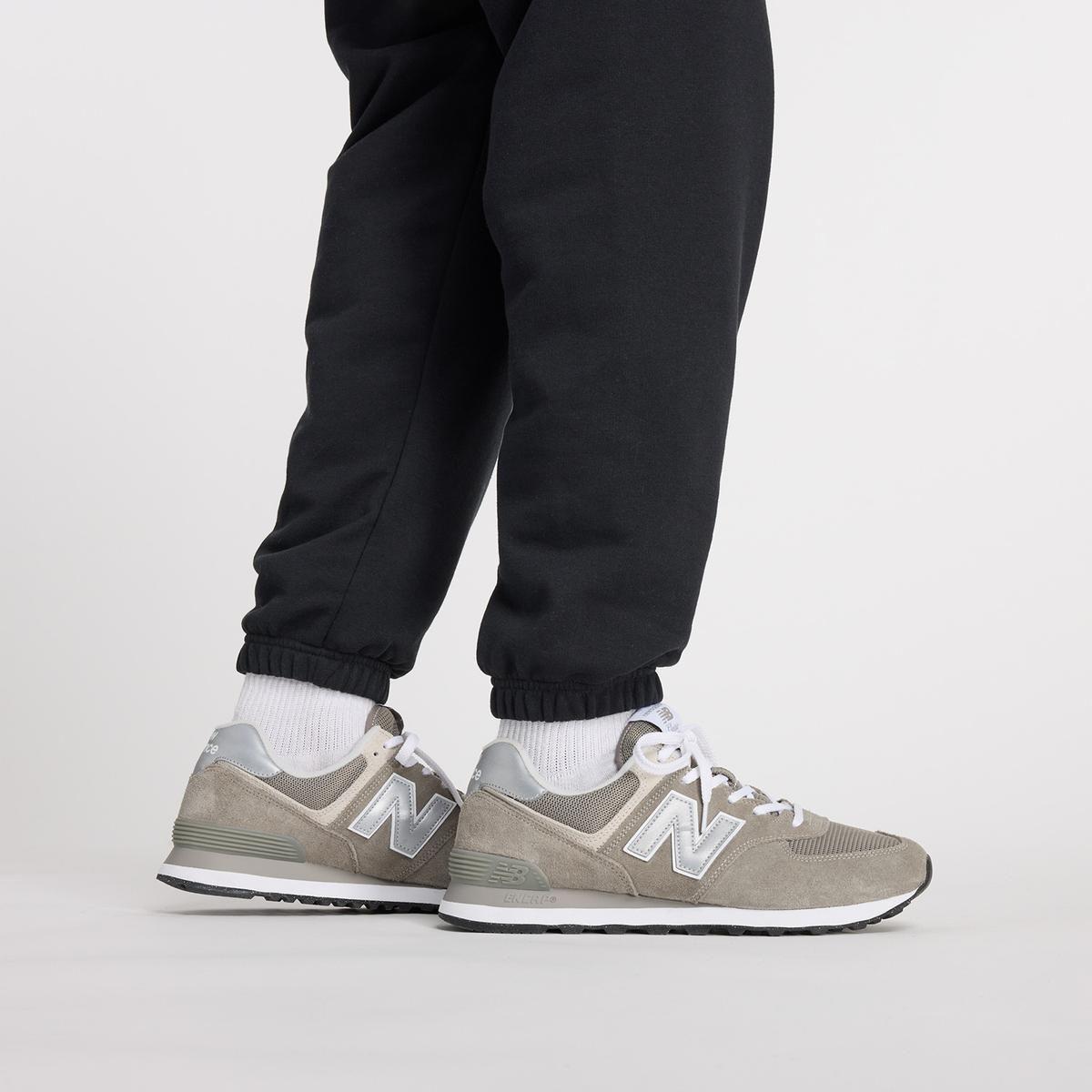 Pantalón Jogger Lifestyle Hombre New Balance Negro-4