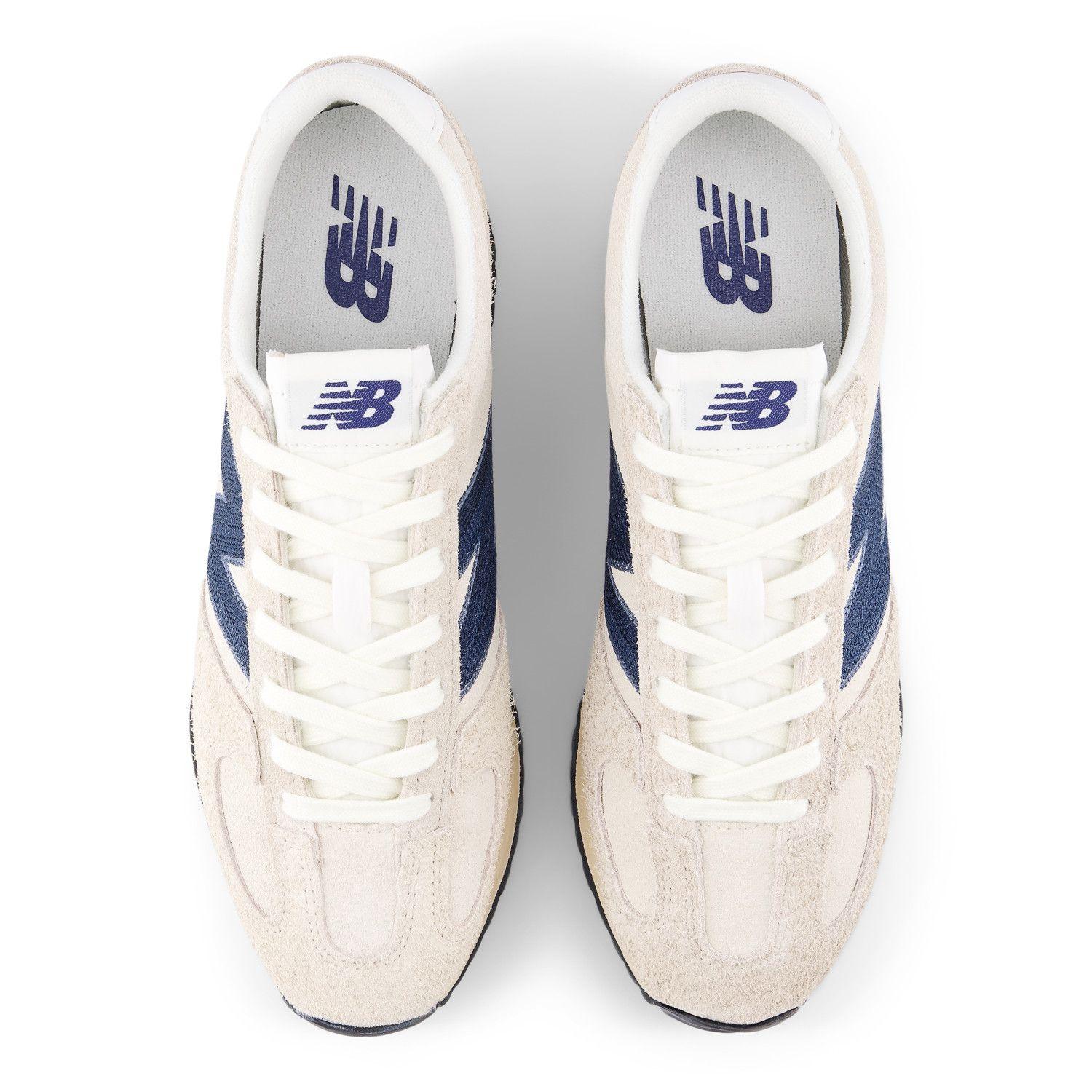 Zapatillas Urbanas Unisex New Balance 471 Beige-2