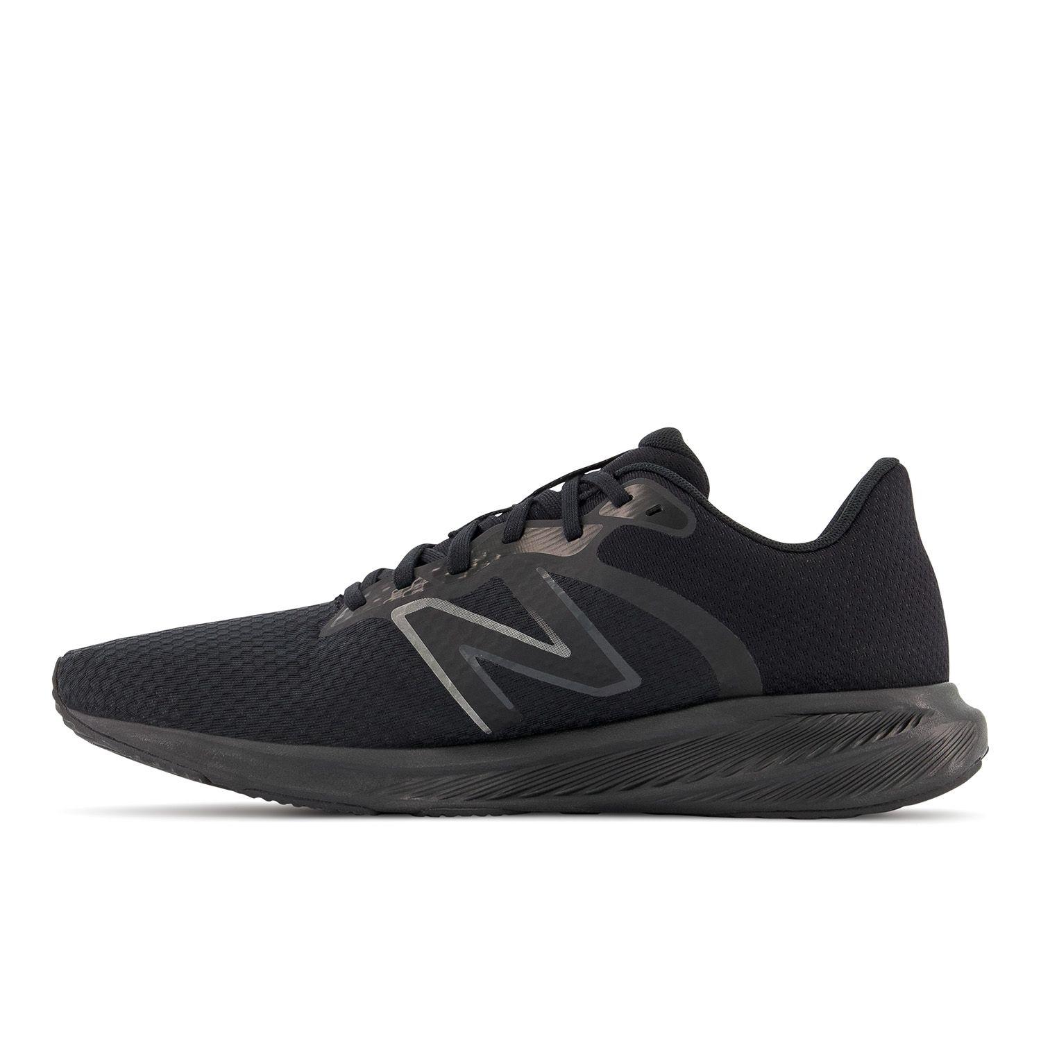 Zapatillas Running Hombre New Balance Negra M 413 LK2-1