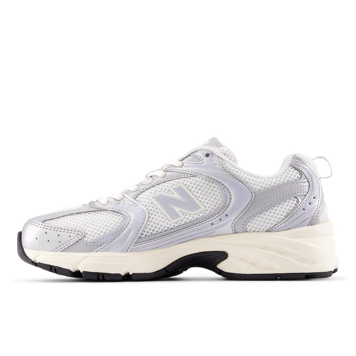 Zapatillas Urbanas Mujer New Balance 530 Blanca/Gris-1