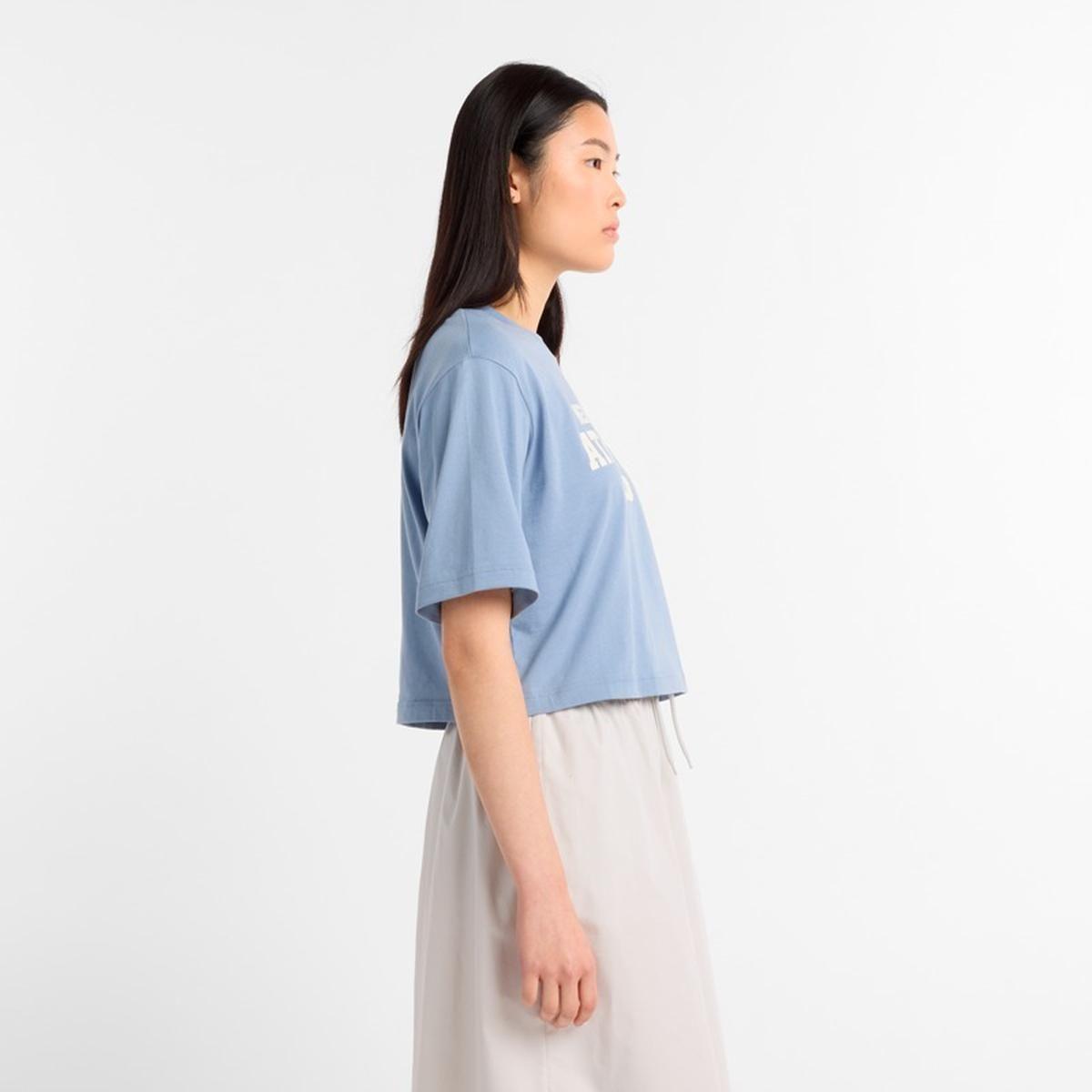 Polera Lifestyle Mujer New Balance Heritage Relaxed Celeste-2