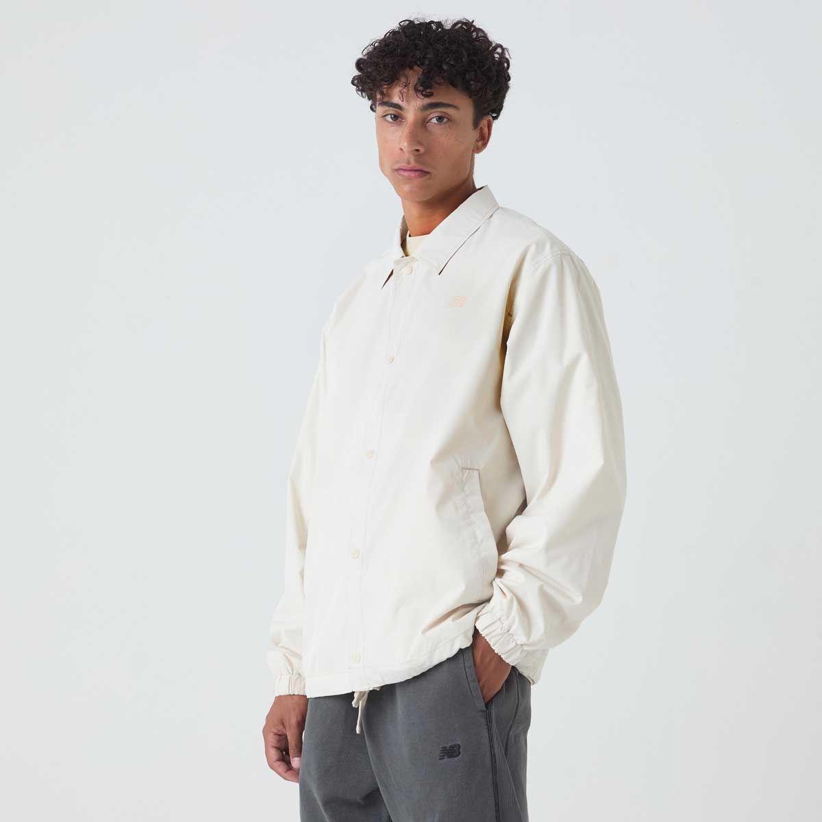 Chaqueta Lifestyle Hombre New Balance Lightweight Coaches-2
