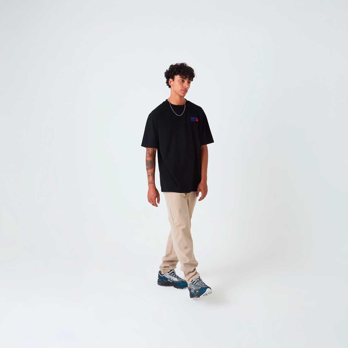 Polera Lifestyle Hombre New Balance Athletics Premium Negra-4