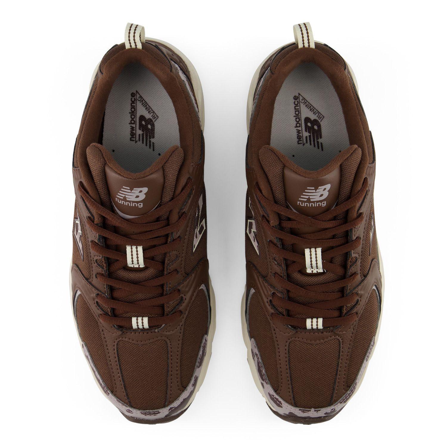 Zapatillas Urbanas Unisex New Balance 530 Café-2
