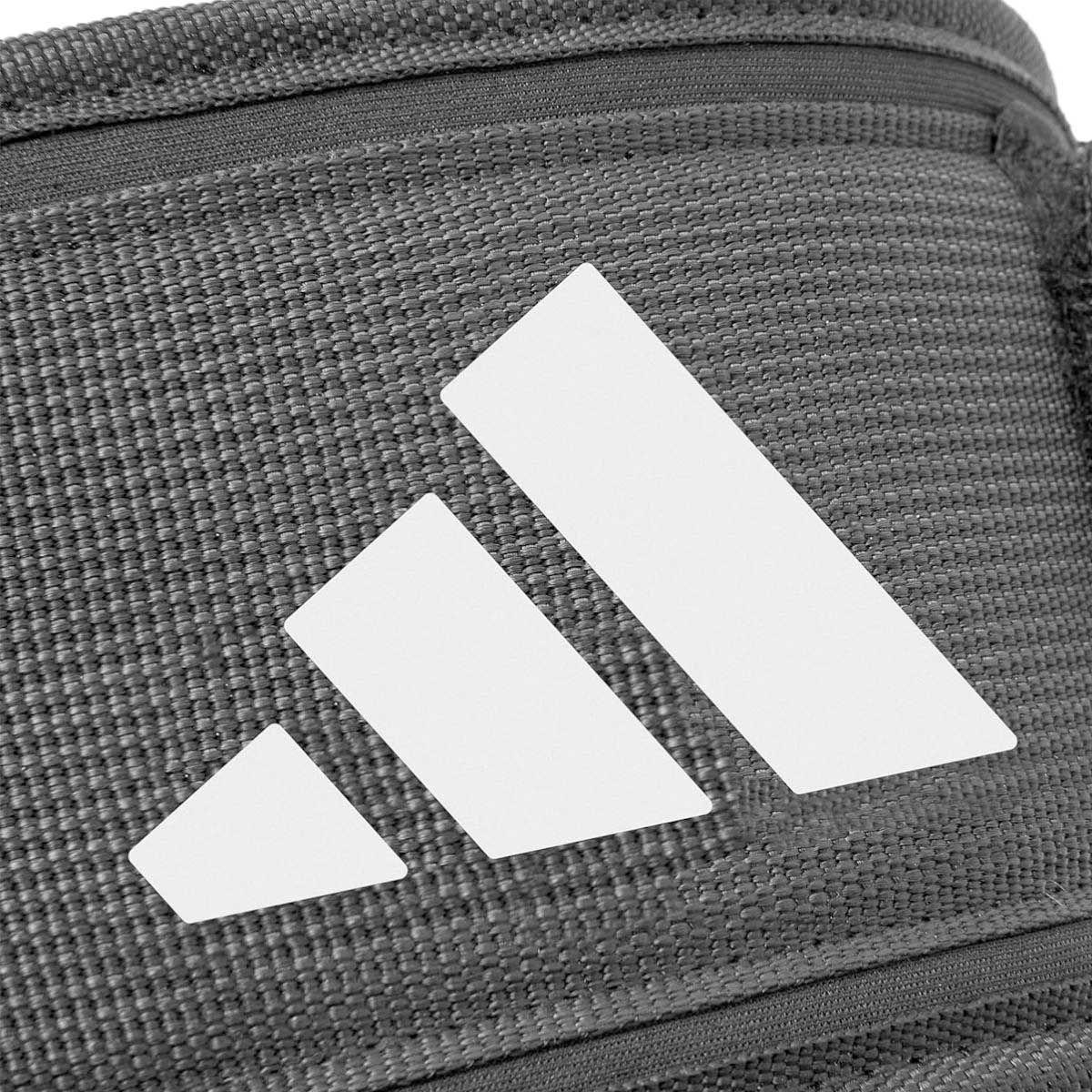 Cinturón Adidas Essential Fitness Levantamiento Pesas L-5