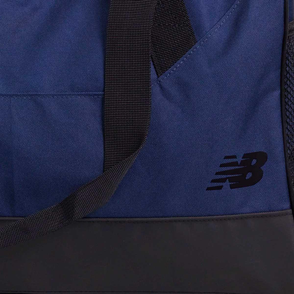 Bolso New Balance Essential Medium Duffel Azul-4