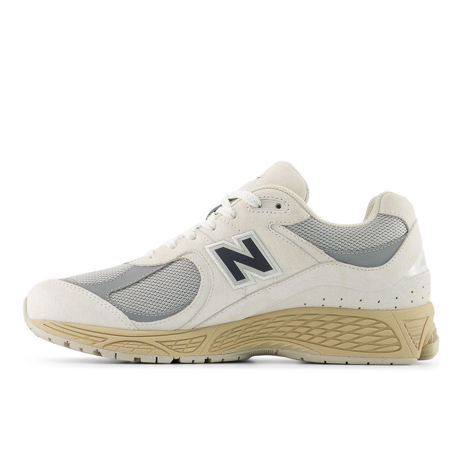 Zapatillas Urbanas Unisex New Balance 2002 R Beige/Amarillas-1