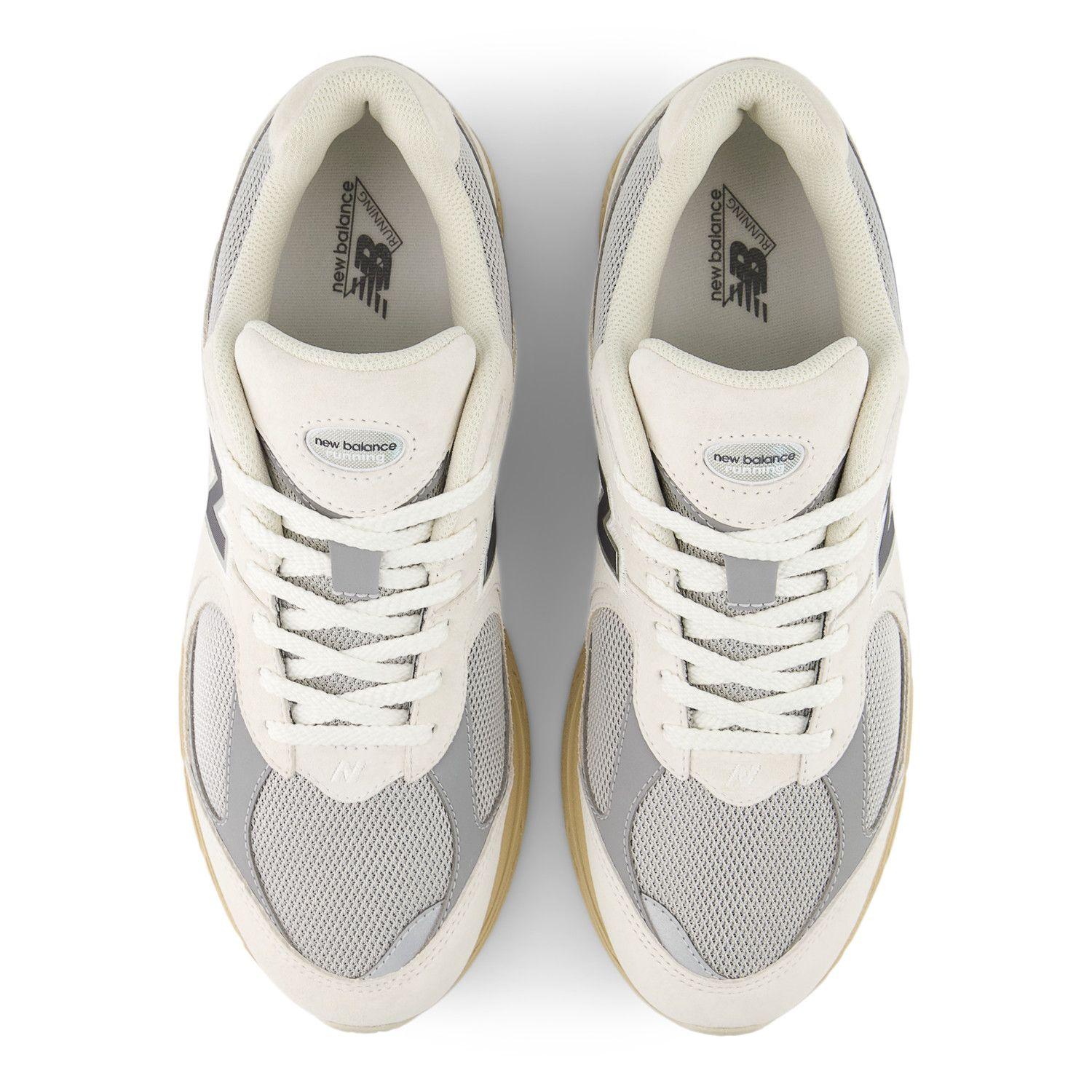 Zapatillas Urbanas Unisex New Balance 2002 R Beige/Amarillas-2