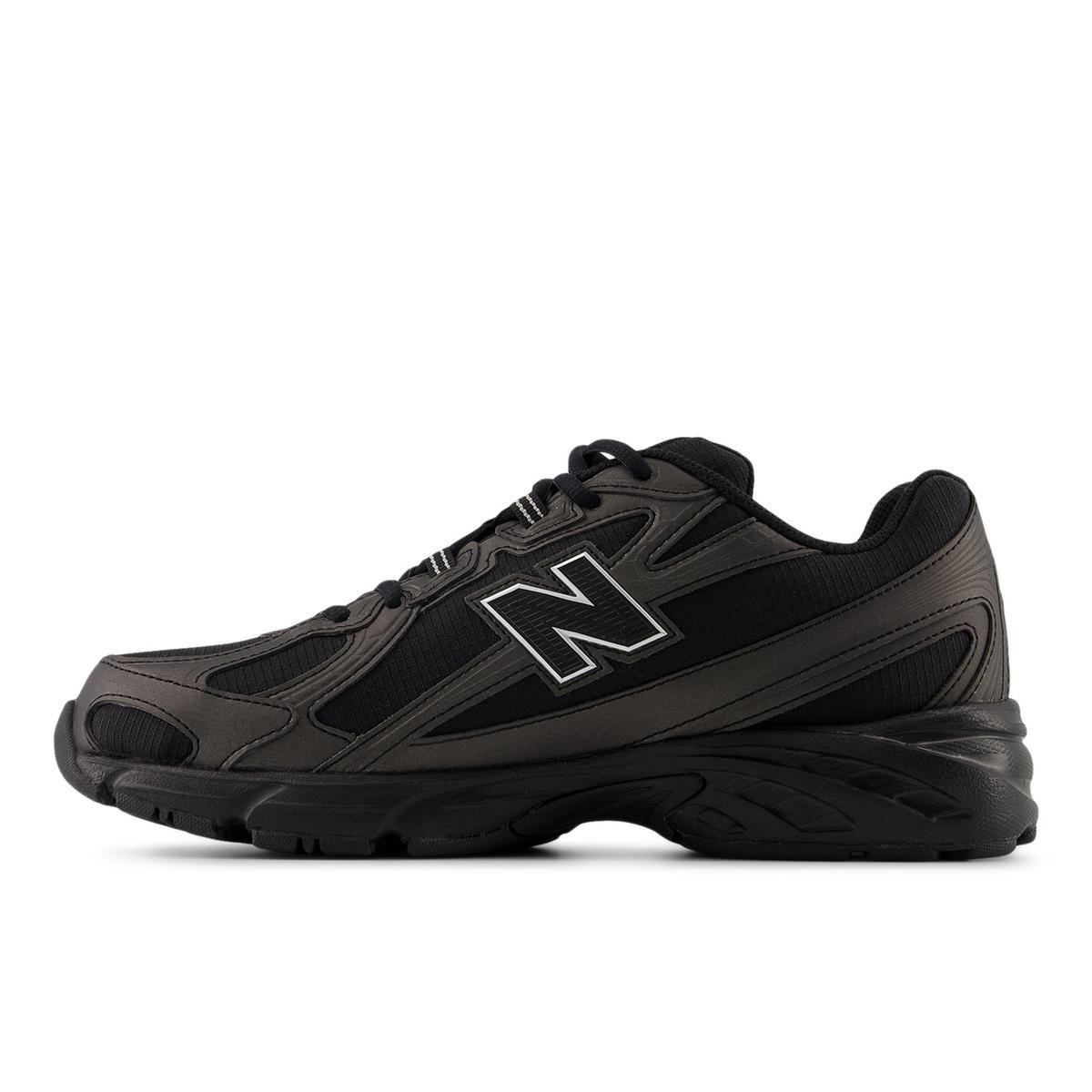 Zapatillas Urbanas Unisex New Balance 740 Negra-1