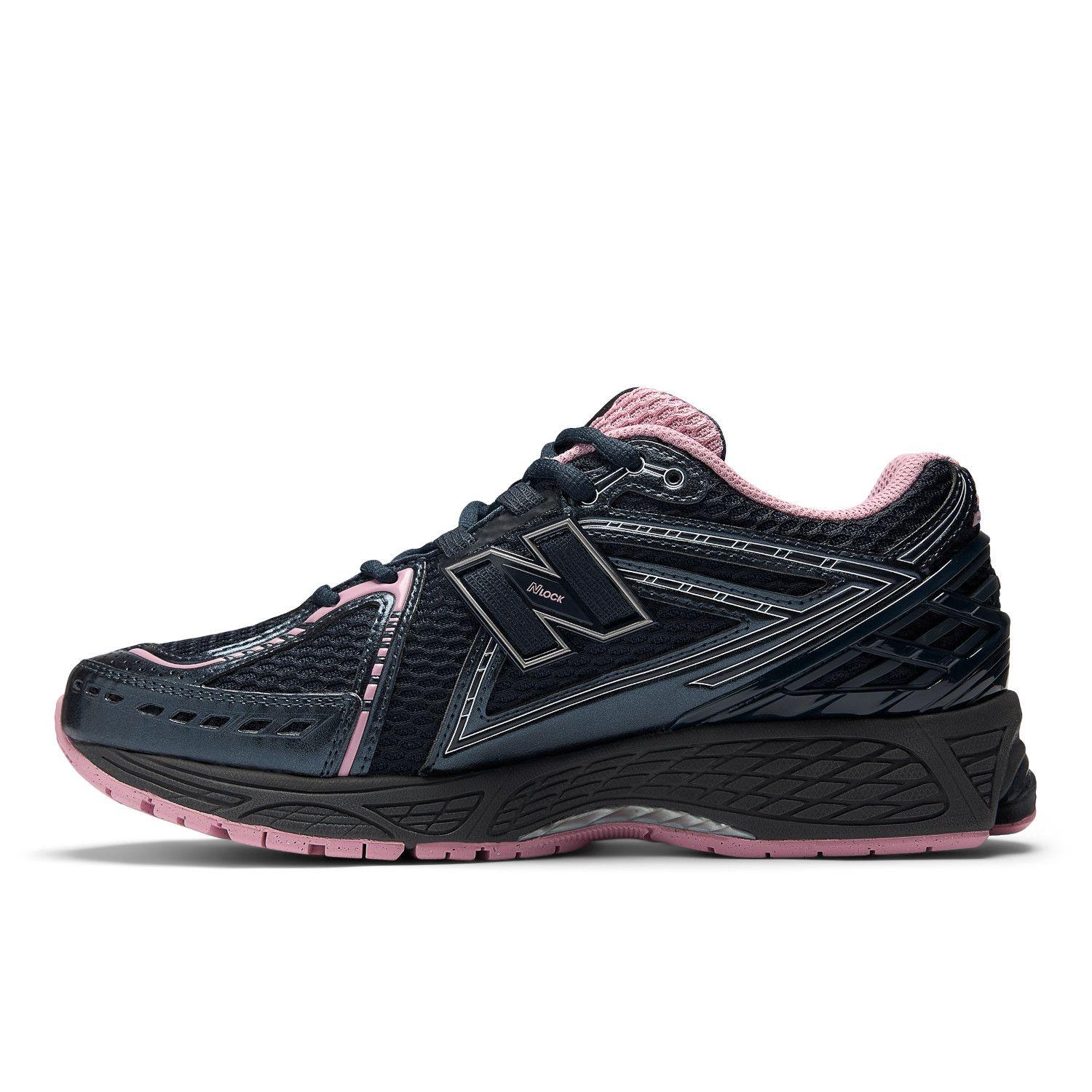 Zapatillas Urbanas Unisex New Balance 1906 R Negras/Rosa-1
