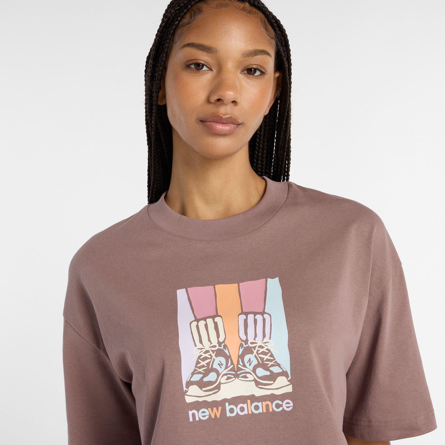 Polera Lifestyle Mujer New Balance Athletics Gradient Café-3