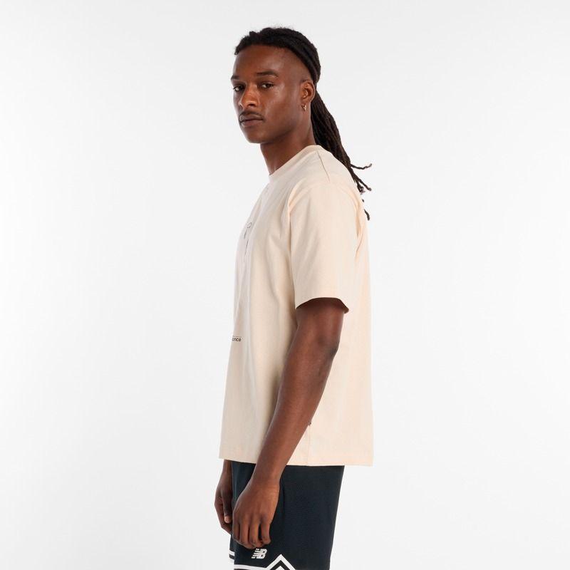 Polera Lifestyle Hombre New Balance Graphic Beige-4