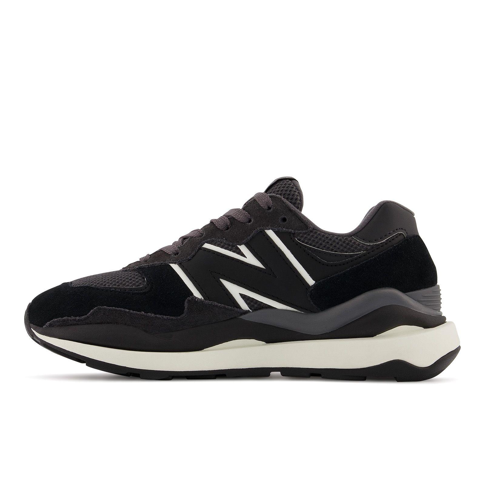 Zapatillas Urbanas Mujer New Balance 5740 Negro-1
