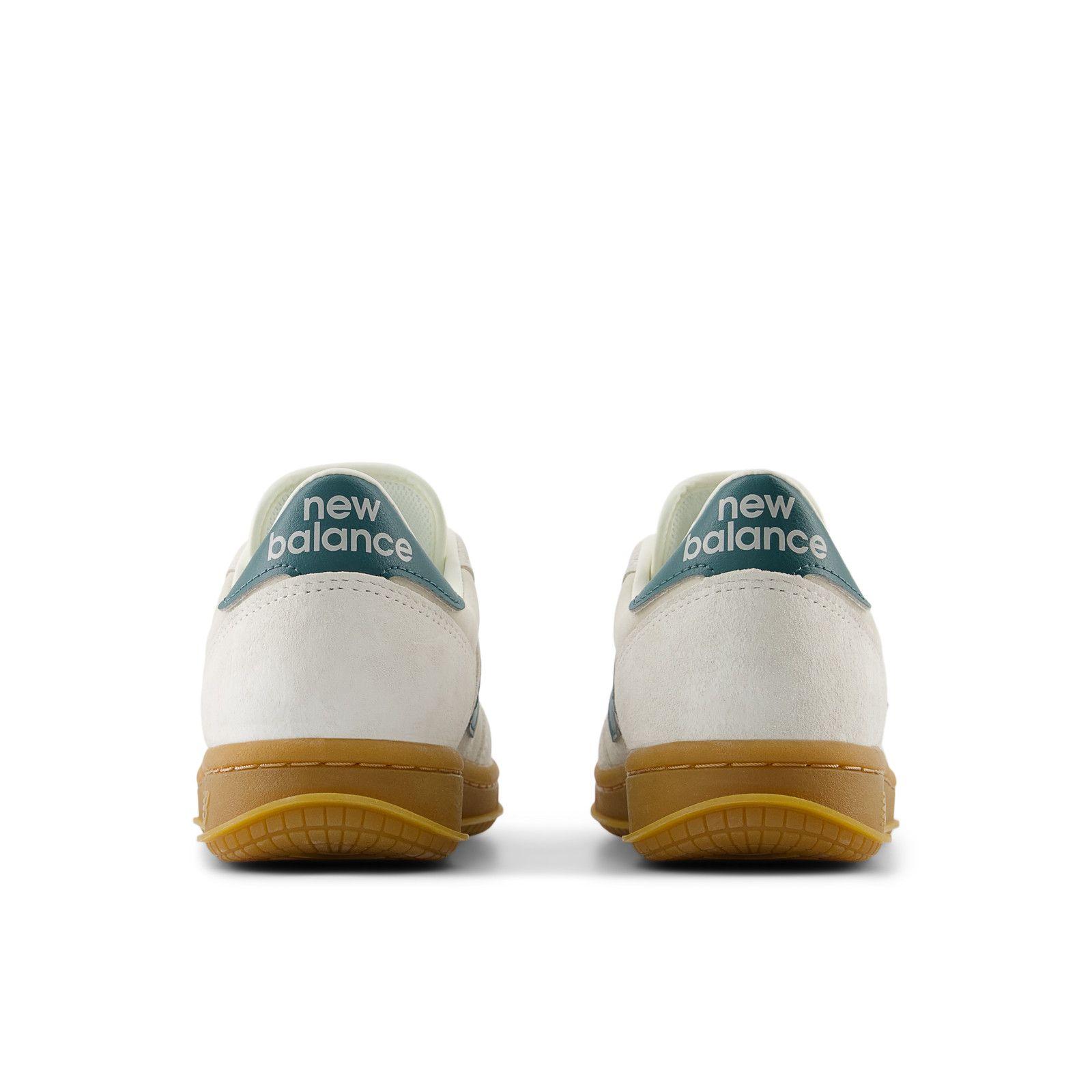 Zapatillas Urbanas Hombre New Balance CT500 Blanca/Café-6