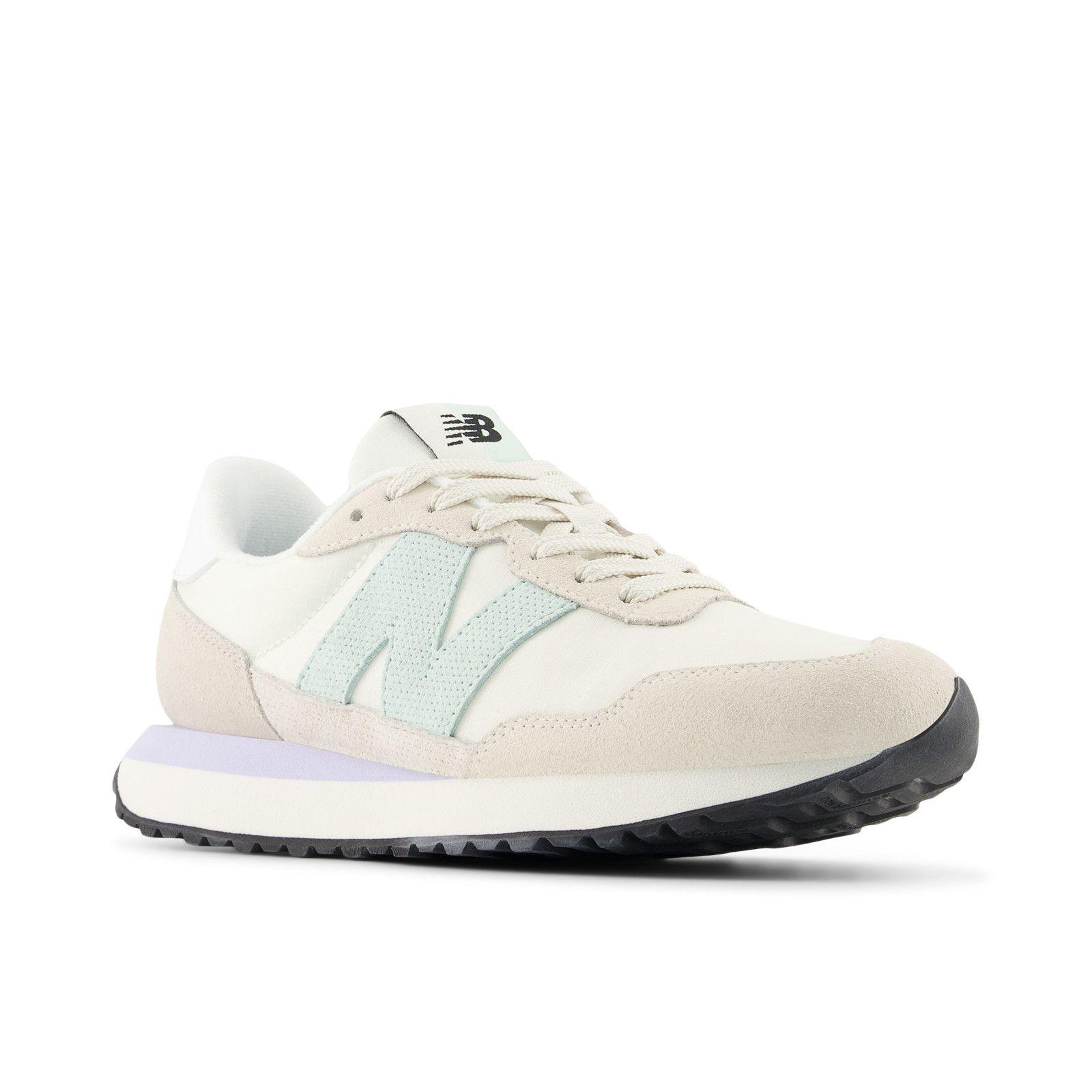 Zapatillas Urbanas Mujer New Balance 237 Beige/Celeste-3