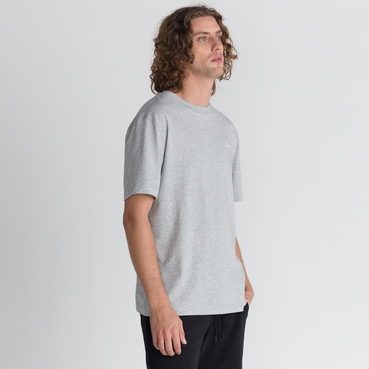 Polera Lifestyle Hombre New Balance Sport Essentials Gris-2