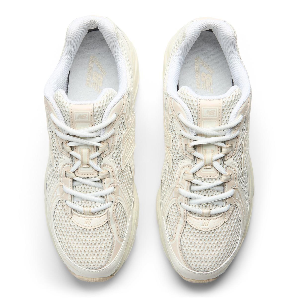 Zapatillas Urbanas Unisex New Balance 740 Blancas-2