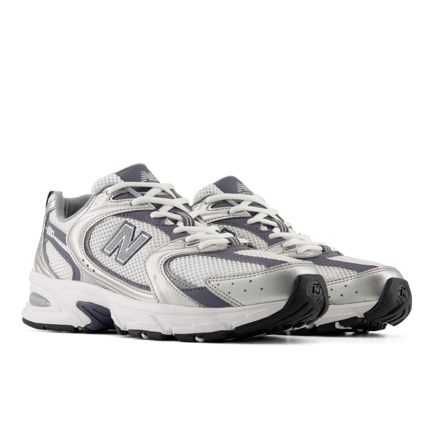 Zapatillas Urbanas Unisex New Balance 530 Grises/Blancas-3