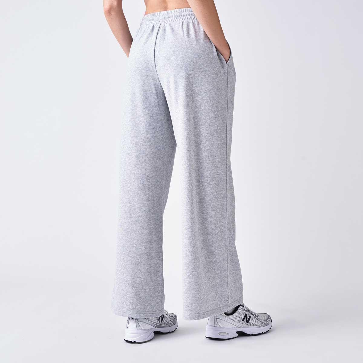 Pantalón Lifestyle Mujer New Balance Coastal Fleece Gris-1