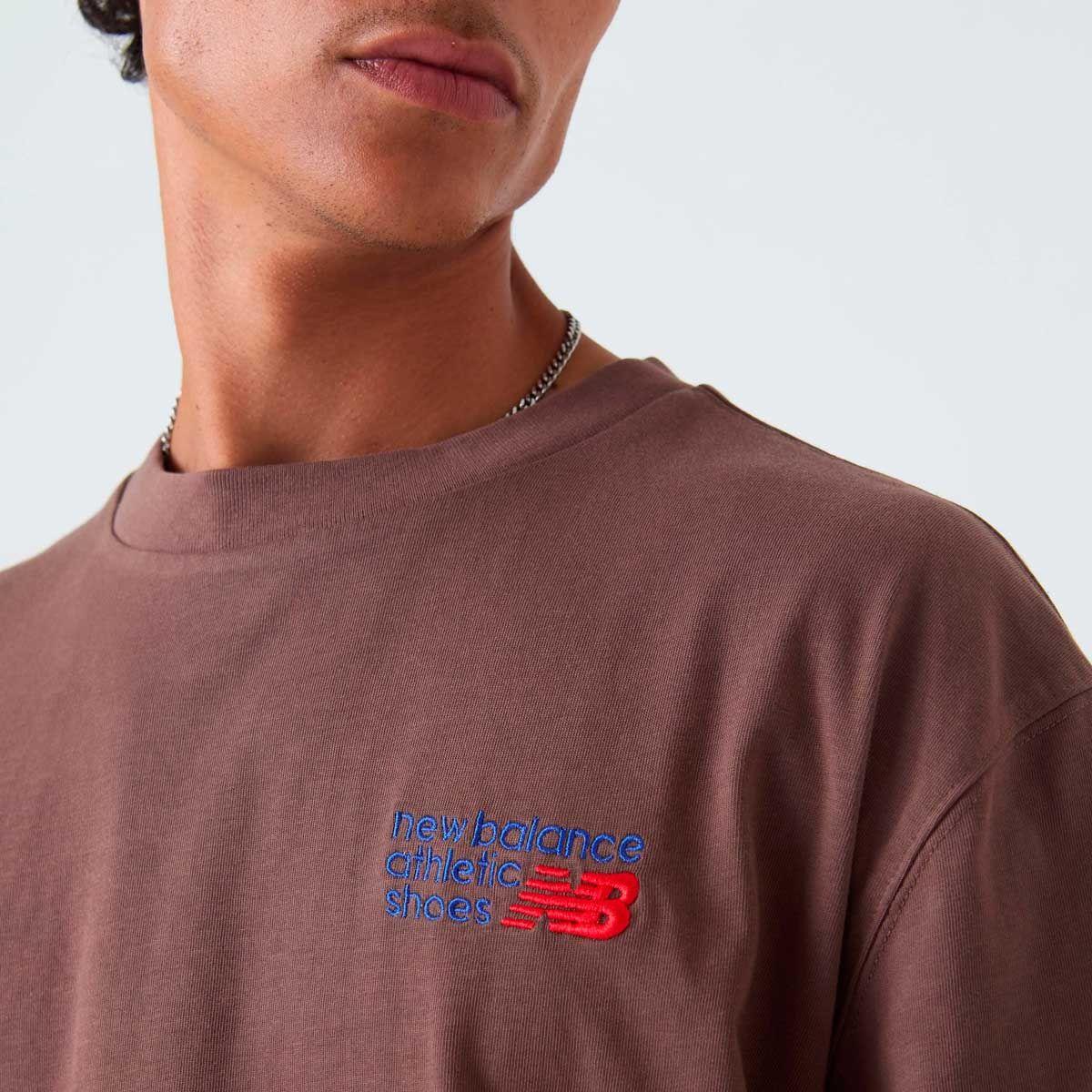 Polera Lifestyle Hombre New Balance Athletics Premium Café-3