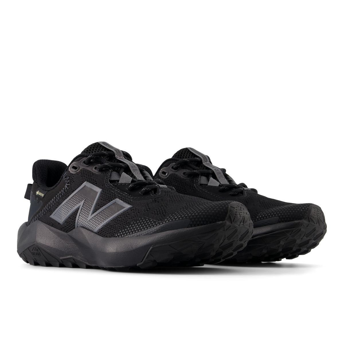 Zapatillas Trail Running Mujer NB Nitrel v6 Negra-3
