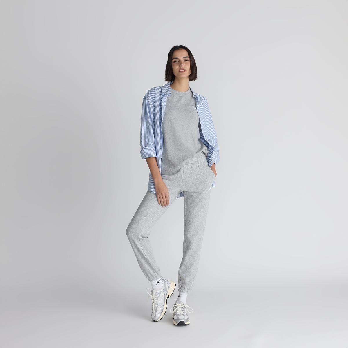 Polera Lifestyle Mujer New Balance Sport Essentials Gris-5