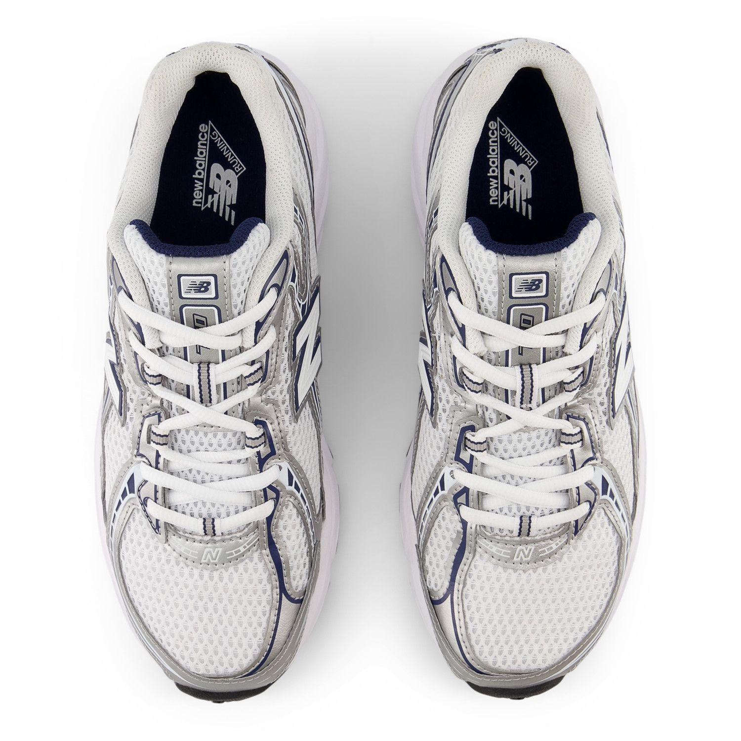 Zapatillas Urbanas Unisex New Balance 740 Blanca/Gris-2