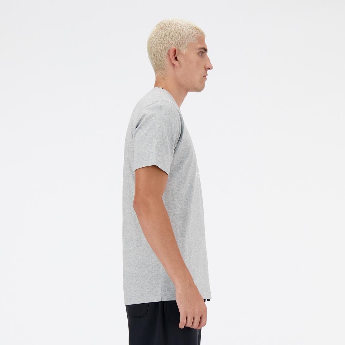 Polera Hombre New Balance Sport Essentials Gris-2