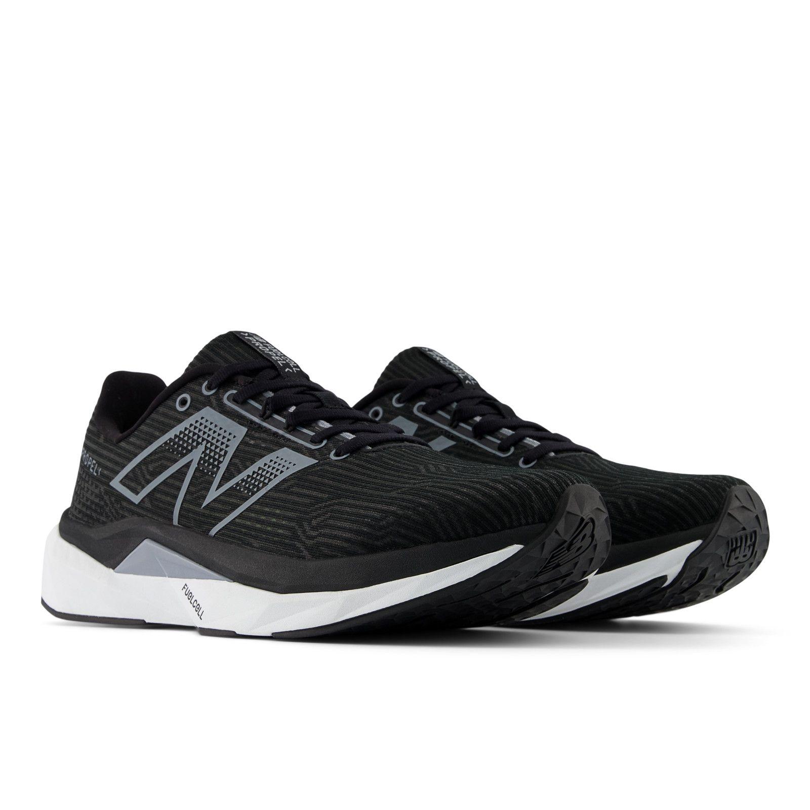 Zapatillas Running Hombre New Balance Propel v5 Negro-4
