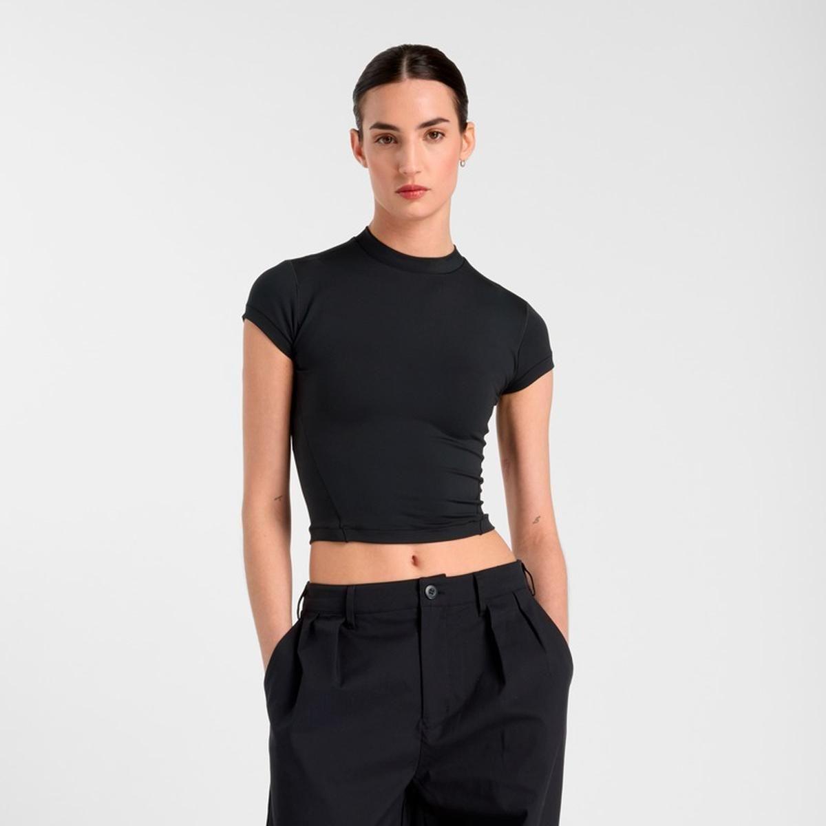 Polera Entrenamiento Mujer New Balance Negra-2