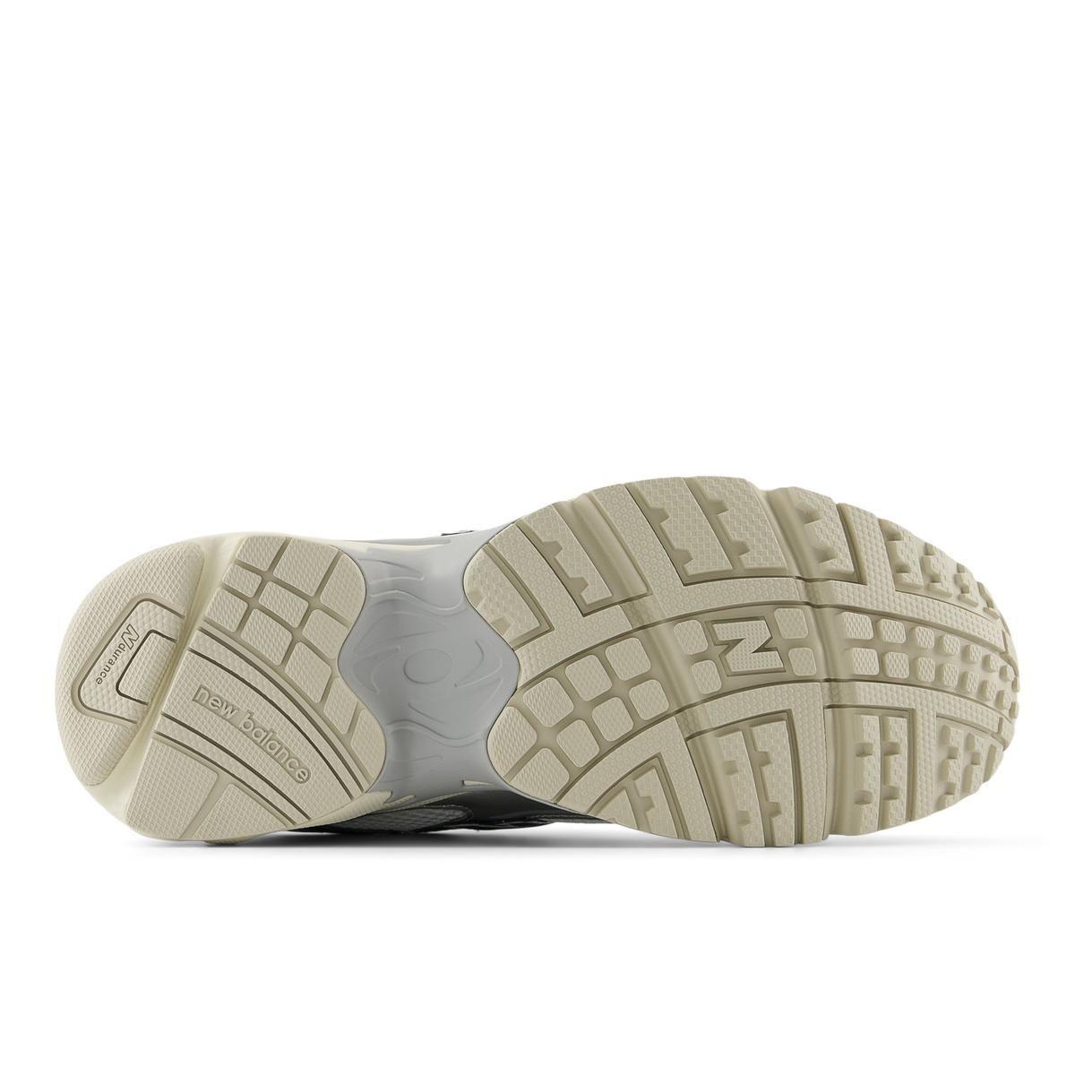 Zapatillas Urbanas Unisex New Balance 725 Blanca/Gris-4