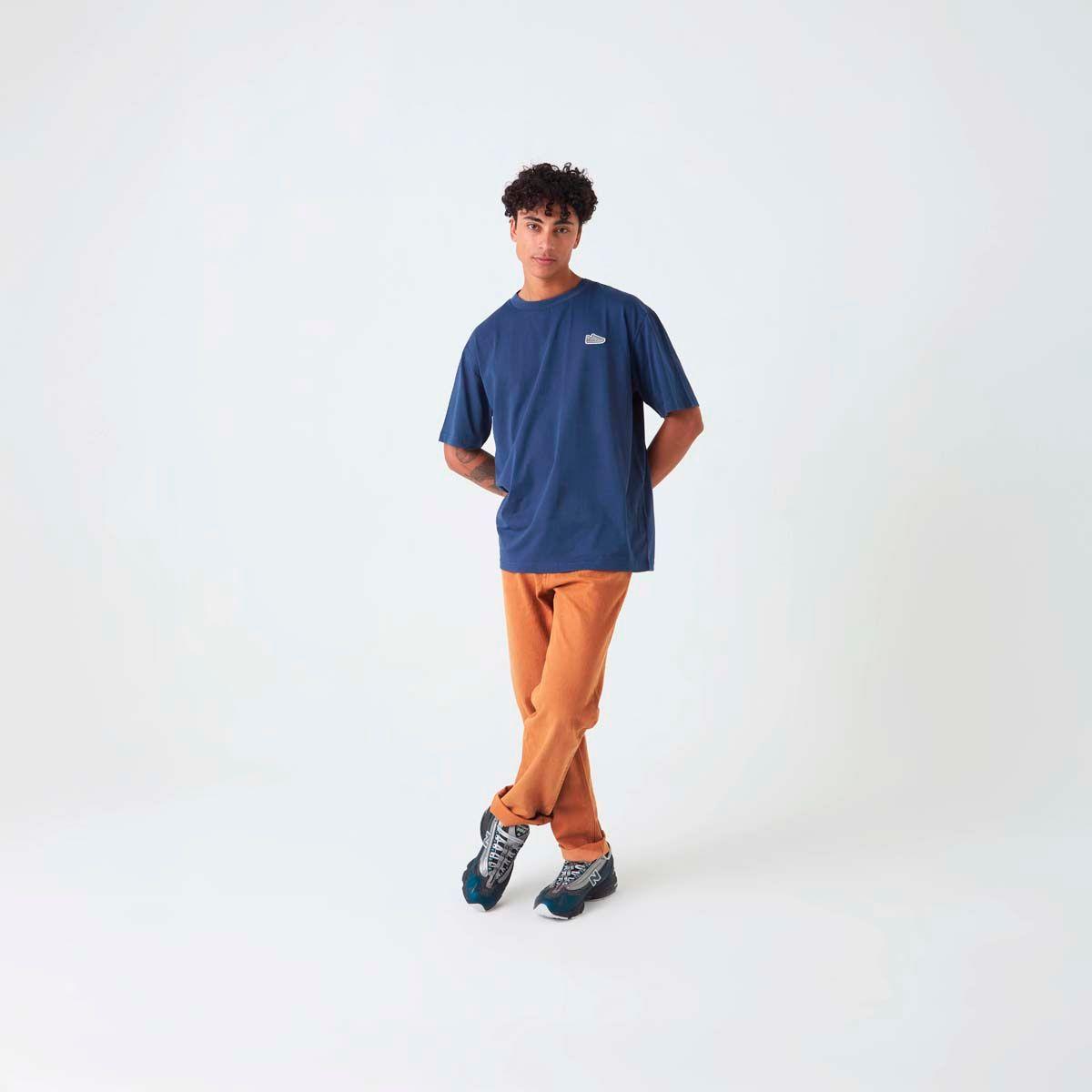 Polera Lifestyle Hombre New Balance Athletics 574 Patch Azul-6