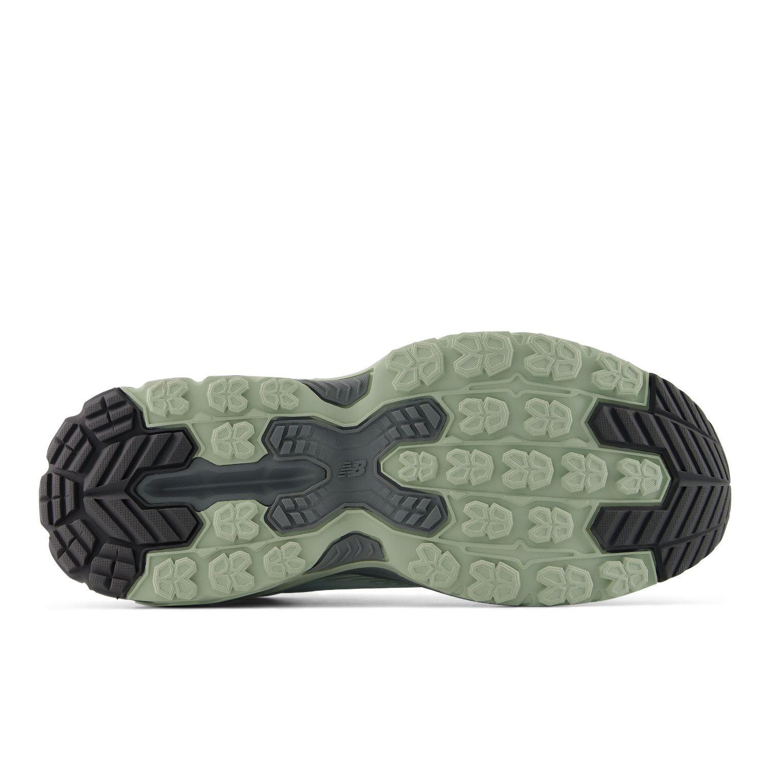 Zapatilla Trail Running Mujer New Balance 410 V9 Verde Claro-4