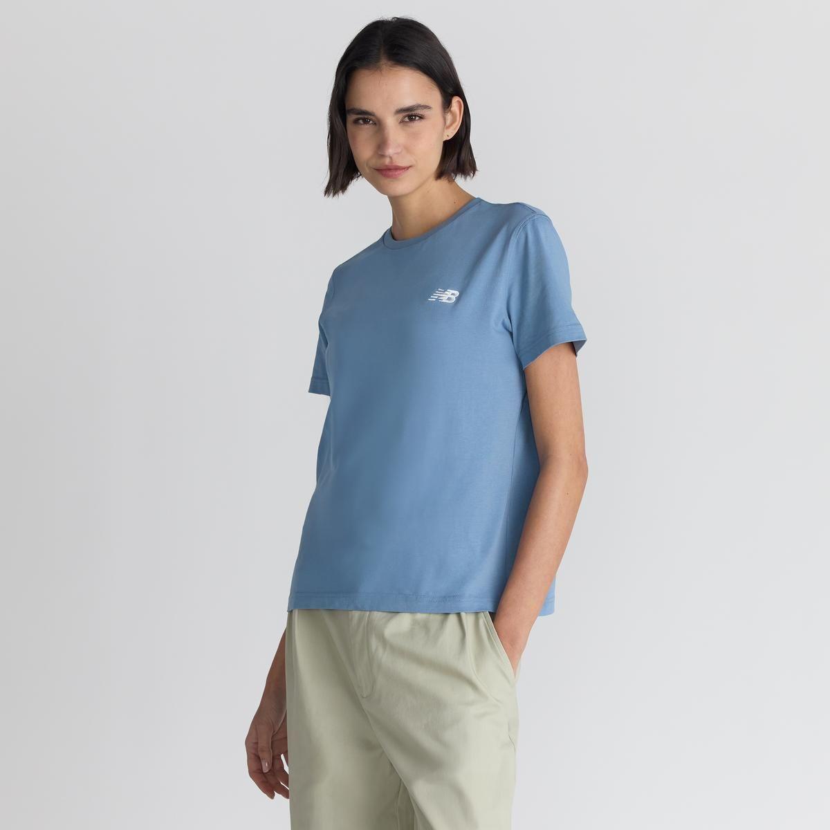 Polera Lifestyle Mujer New Balance Sport Essentials Celeste-2