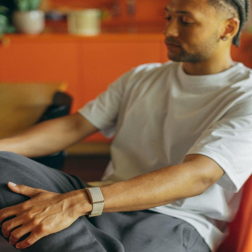 Banda de Salud y Fitness Polar Loop Gen 2 Gold-6