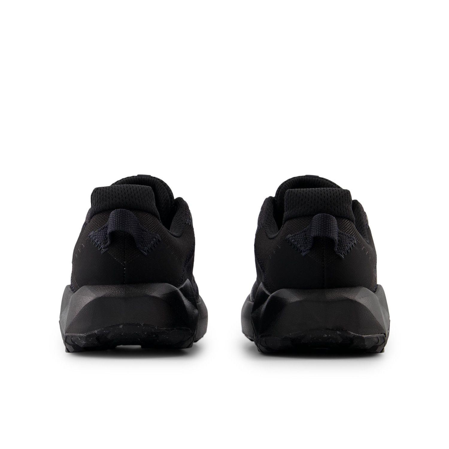 Zapatillas Trail Running Hombre New Balance Negro MTNTRLF6-5