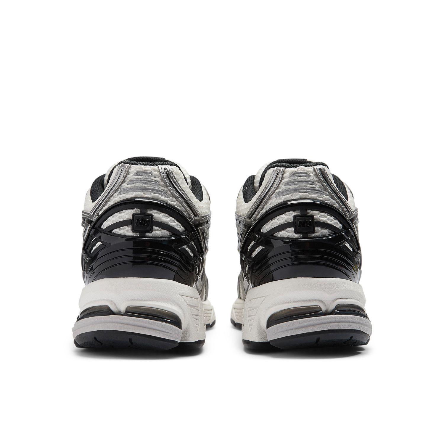Zapatillas Urbanas Hombre New Balance 1906 R Gris-5